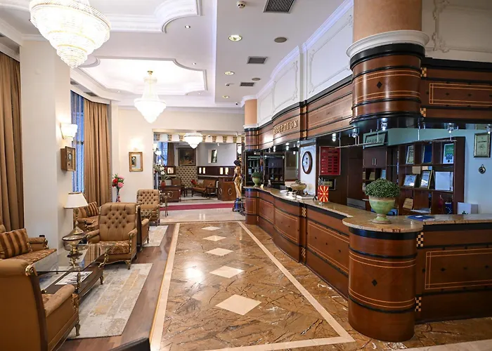 Stone Bridge Hotel